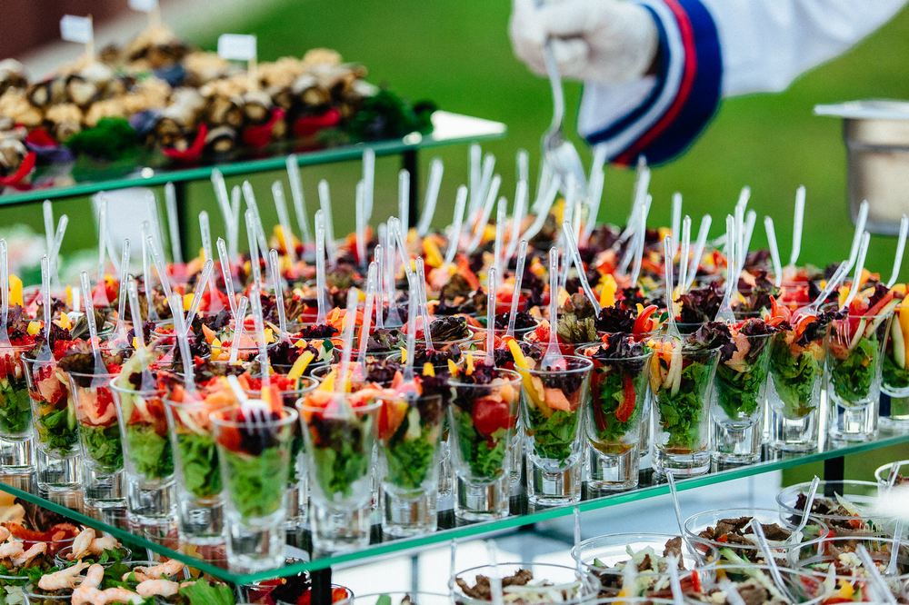 Кейтеринг юг. Кейтеринг. Южное море сочи кейтеринг. Кейтеринг юг. Кейтеринг краснодарского краснодарский край.