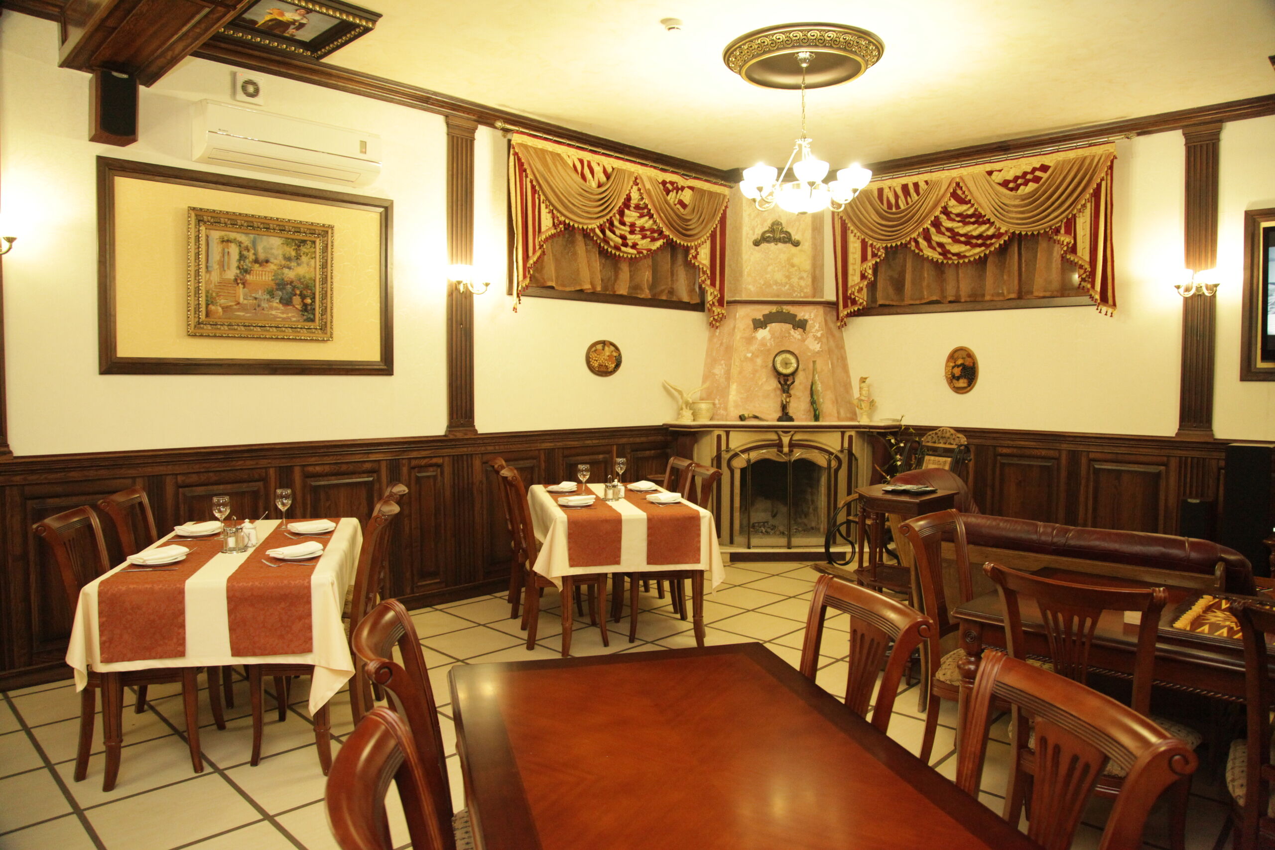 фотокарточка помещения Рестораны Casablanca на 2 мест Краснодара